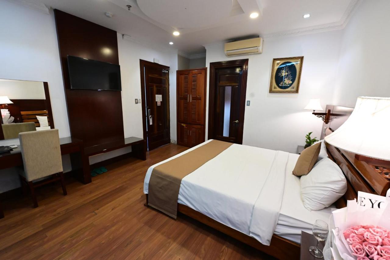 Adina Hotel Da Nang Esterno foto